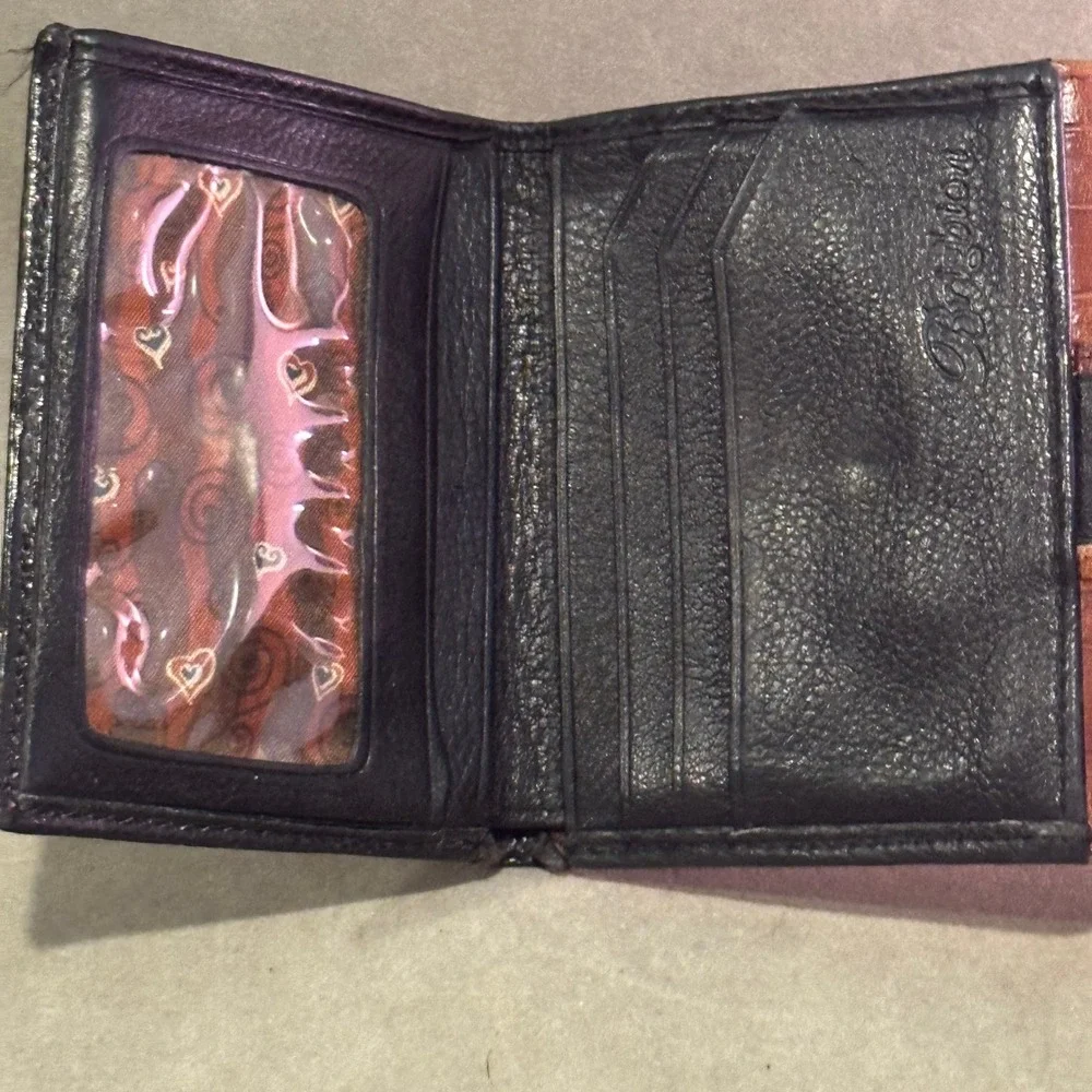 Brighton Black Brown Leather Croc Embossed Trifold Wallet‎ Silver Heart Filigree